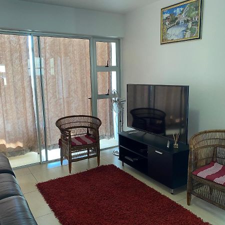 Tenbury Beach Apartment 다반 외부 사진
